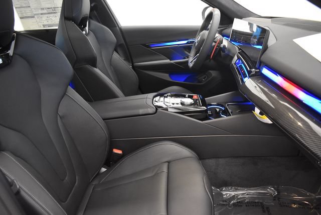 New 2027 BMW M5 w/ Executive Package AWD/4WD image 19