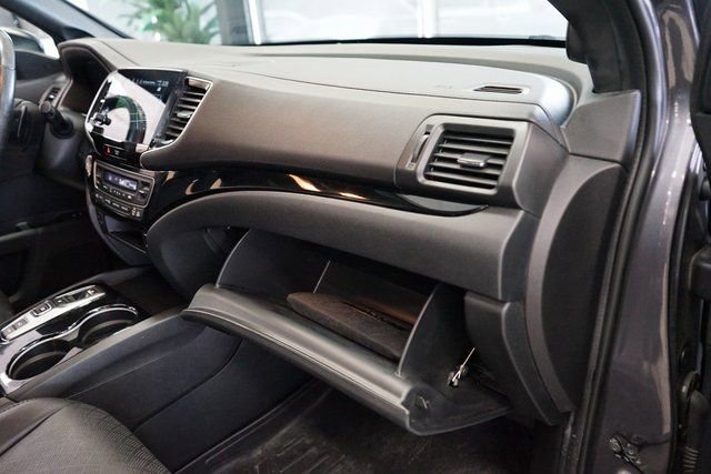 Used 2020 Honda Passport Touring image 45