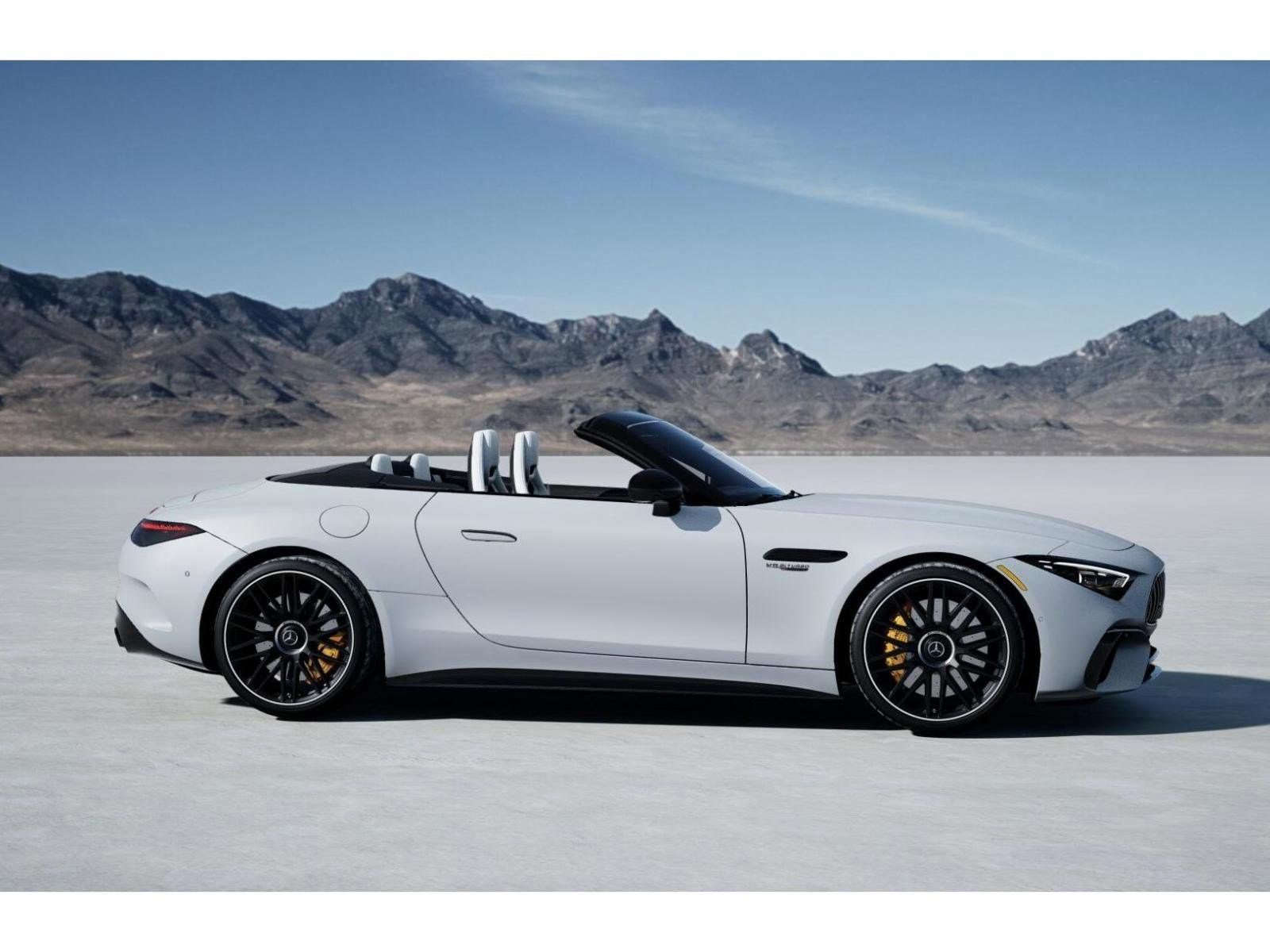 New 2026 Mercedes-Benz SL 63 AMG S e Performance 4MATIC image 16