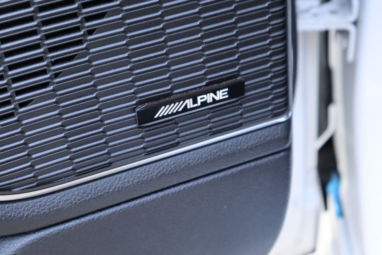 Used 2024 Jeep Grand Cherokee L Summit AWD/4WD image 24