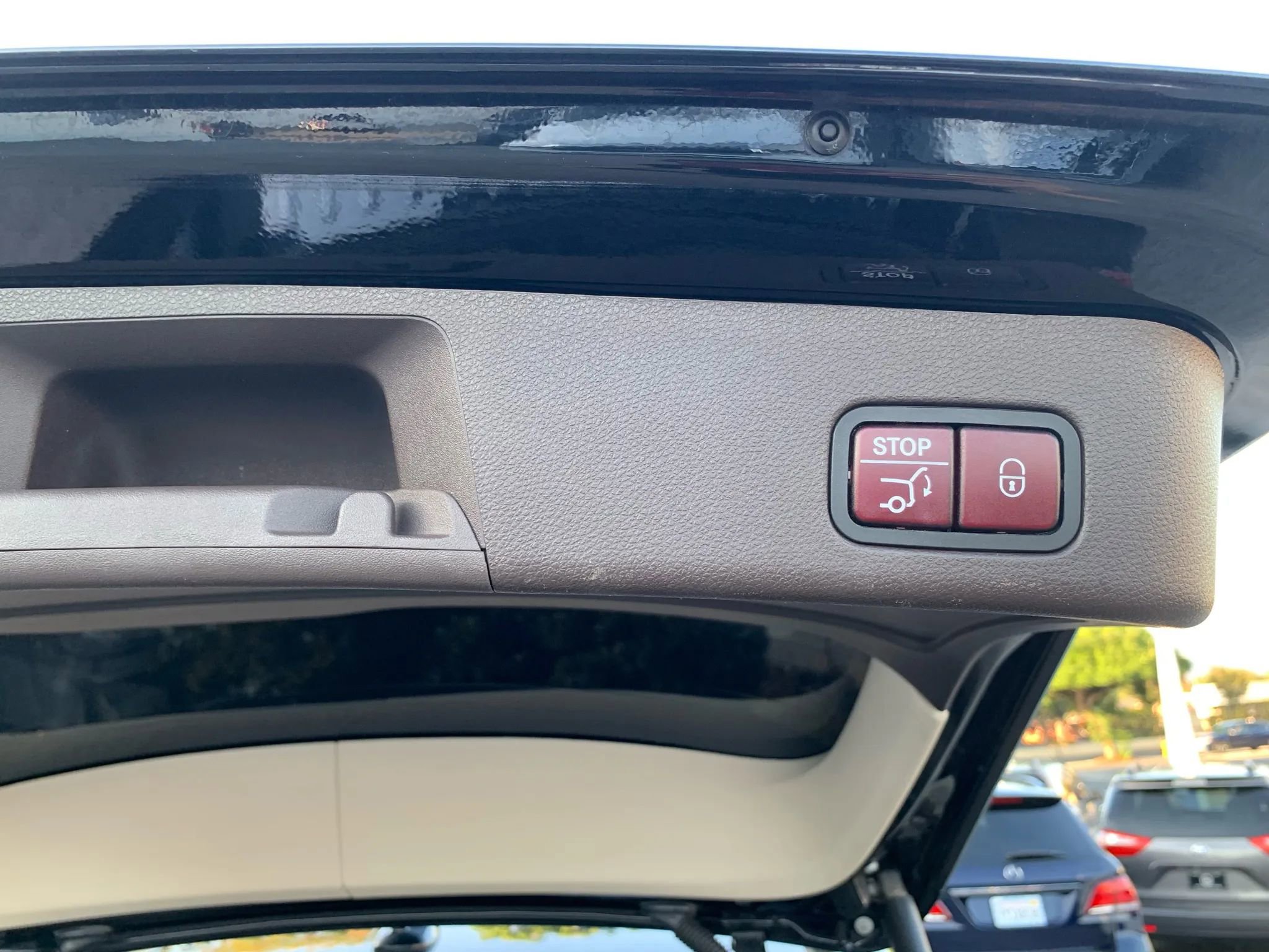 Used 2018 Mercedes-Benz GLE 350 GLE 350 Sport Utility 4D image 37