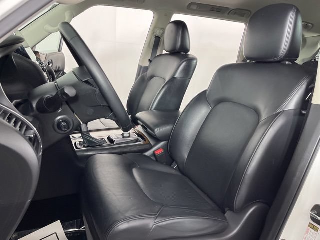 Used 2024 Nissan Armada SL w/ Captain's Chairs Package RWD image 19