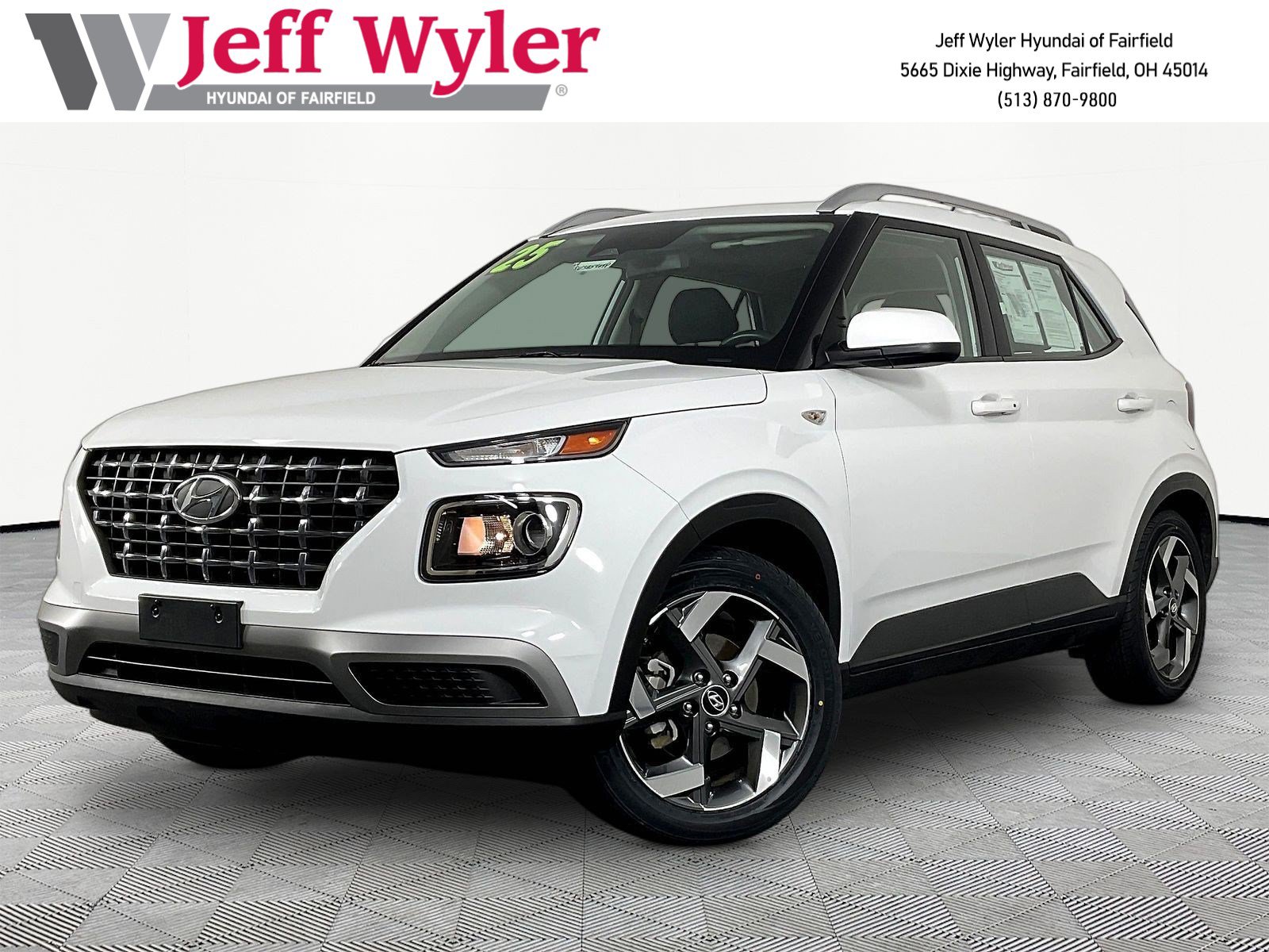Certified 2025 Hyundai Venue SEL FWD image 1
