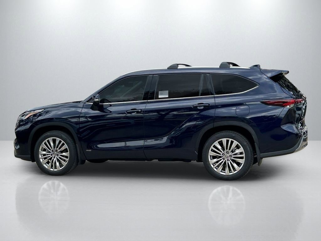New 2026 Toyota Highlander Platinum AWD/4WD image 8