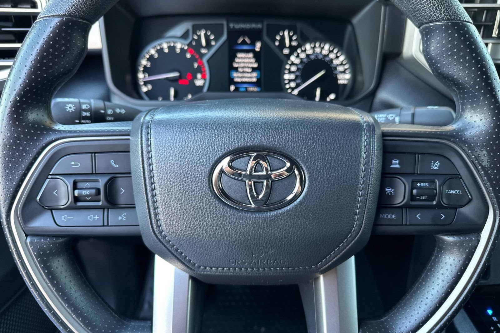 Used 2025 Toyota Tundra SR5 AWD/4WD image 23