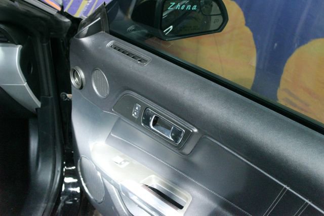 Used 2015 Ford Mustang Premium image 9