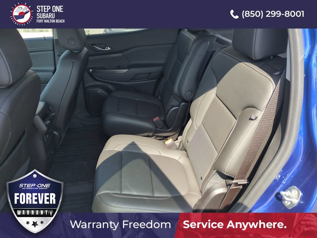 Used 2023 GMC Acadia SLT w/ Elevation Edition FWD image 28