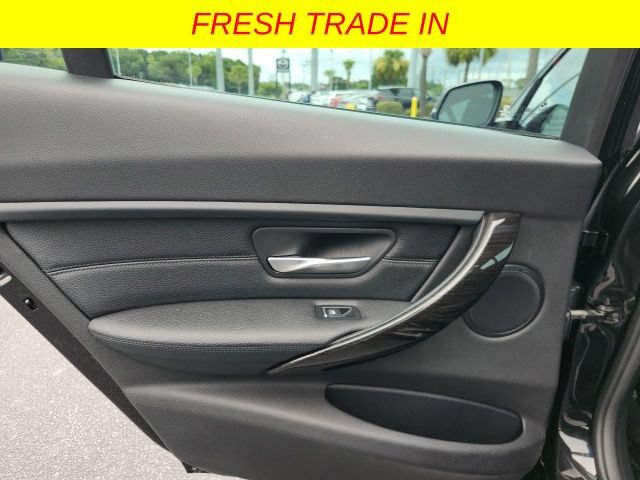 Used 2018 BMW 320i xDrive Sedan AWD/4WD image 19