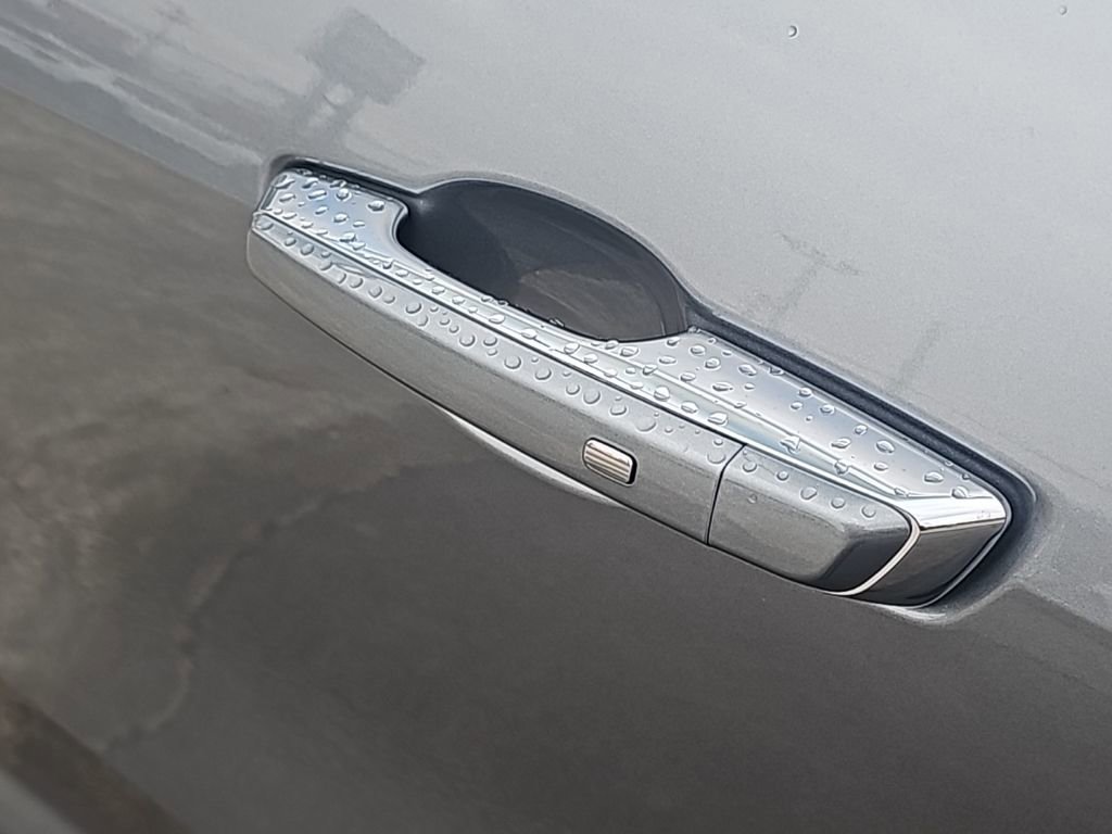 New 2026 GMC Acadia Denali w/ Super Cruise Package image 11