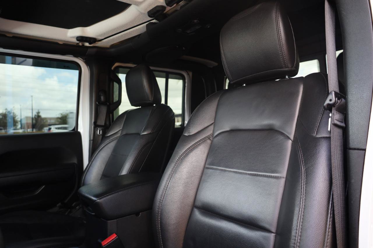 Used 2023 Jeep Gladiator Sport AWD/4WD image 6