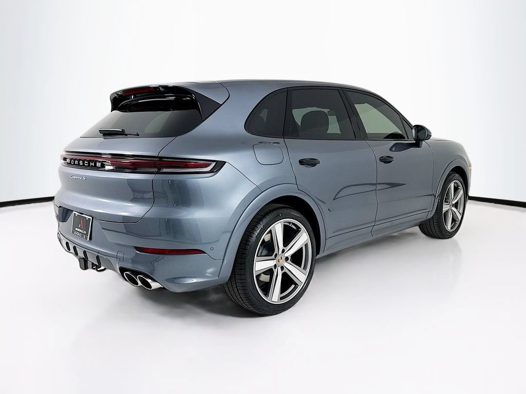 New 2026 Porsche Cayenne S AWD/4WD image 9