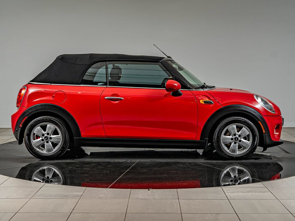 Used 2019 MINI Cooper Convertible FWD image 5