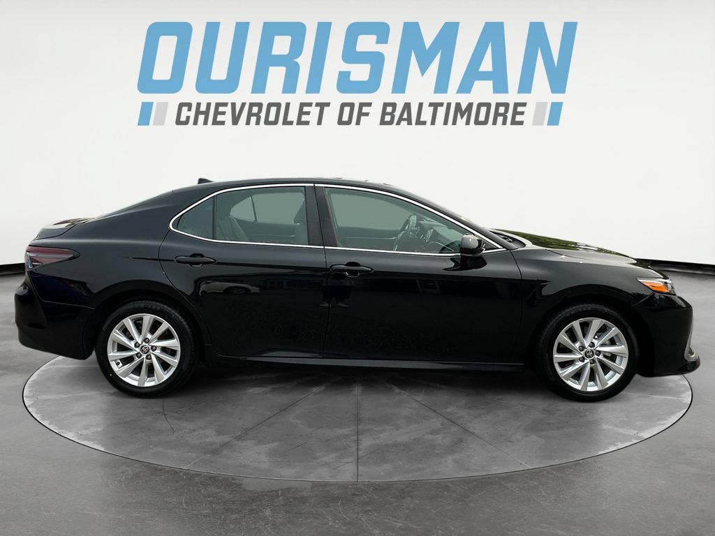 Used 2024 Toyota Camry LE FWD image 7