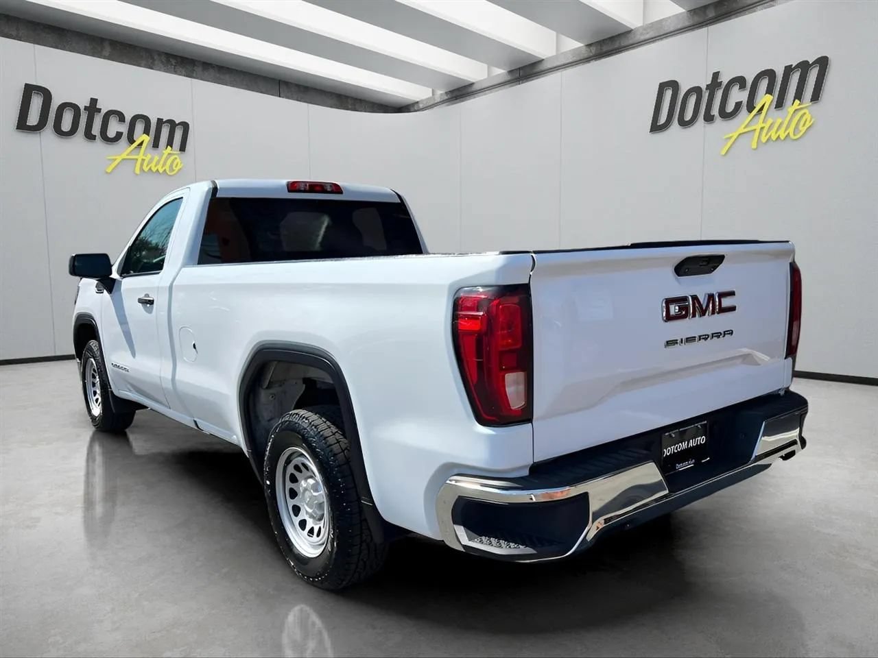 Used 2020 GMC Sierra 1500 4x4 Regular Cab w/ Convenience Package image 5