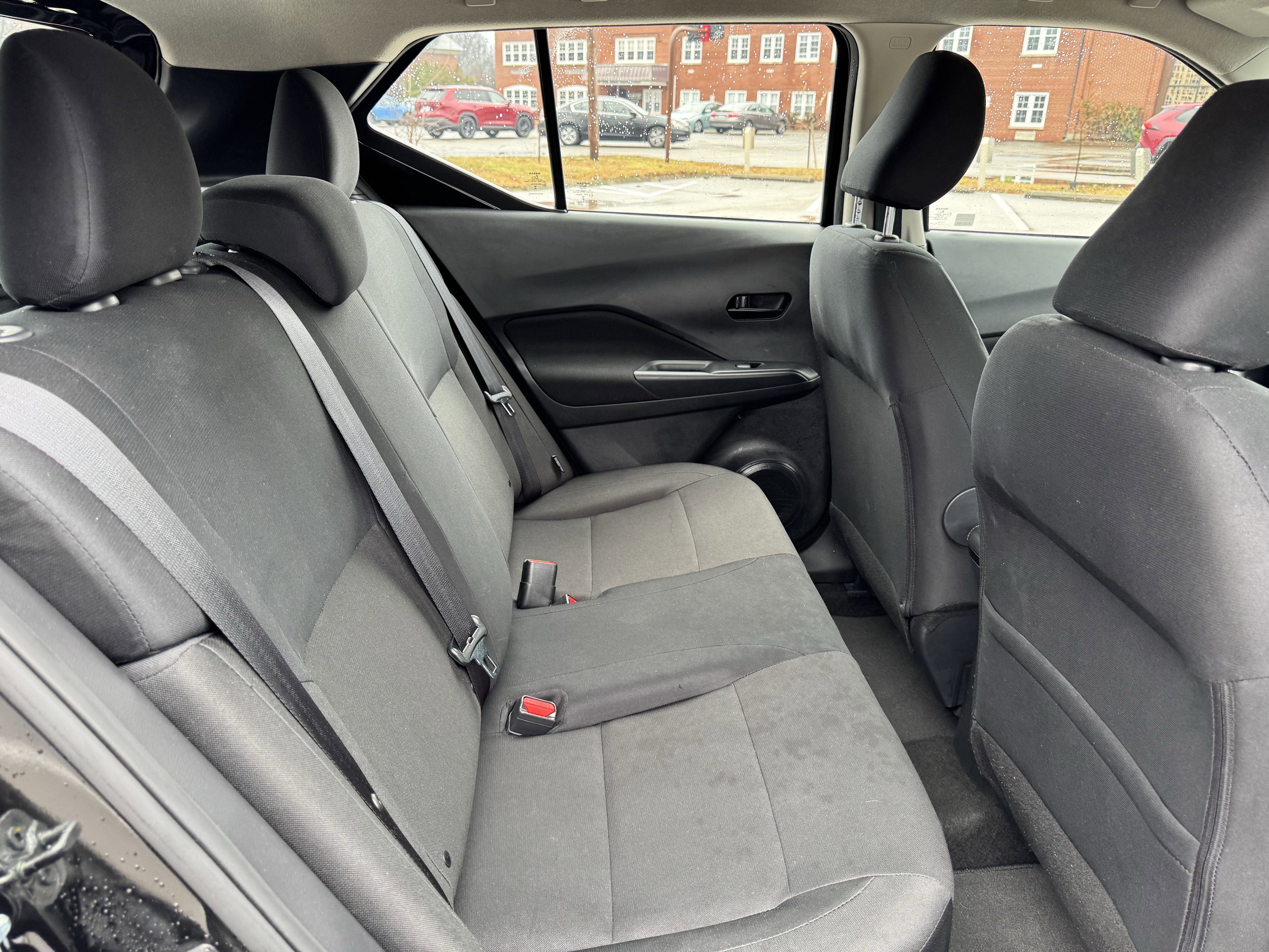 Certified 2025 Nissan Kicks Play S image 33