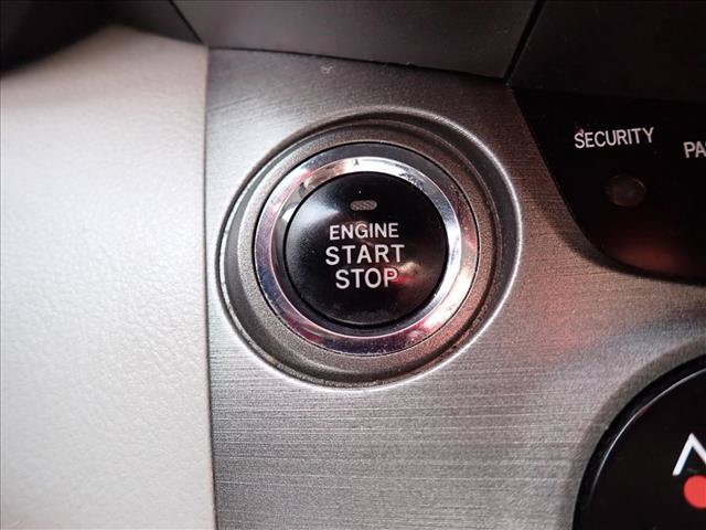 Used 2011 Toyota RAV4 Limited w/ Limited Extra Value Pkg AWD/4WD image 23