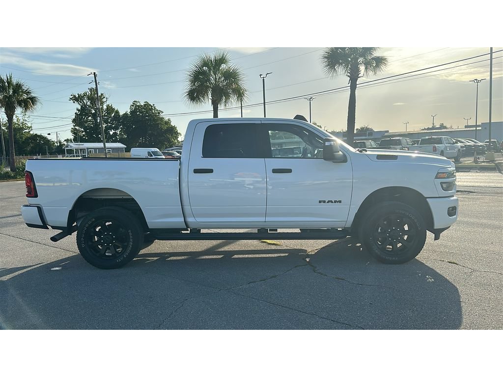 Used 2025 RAM 2500 Big Horn AWD/4WD image 7