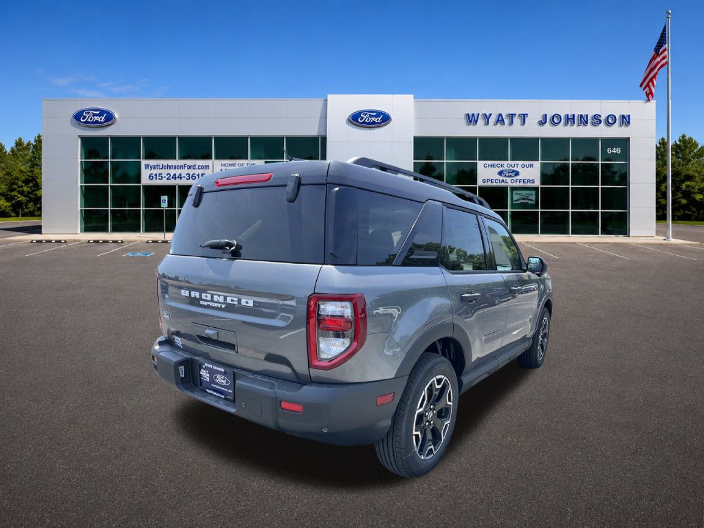 New 2026 Ford Bronco Sport Outer Banks w/ Outer Banks Tech Package+ AWD/4WD image 3