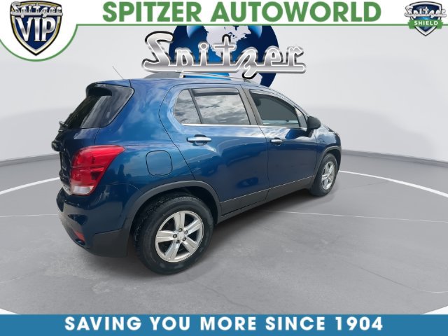 Used 2020 Chevrolet Trax LT w/ LT Convenience Package FWD image 16