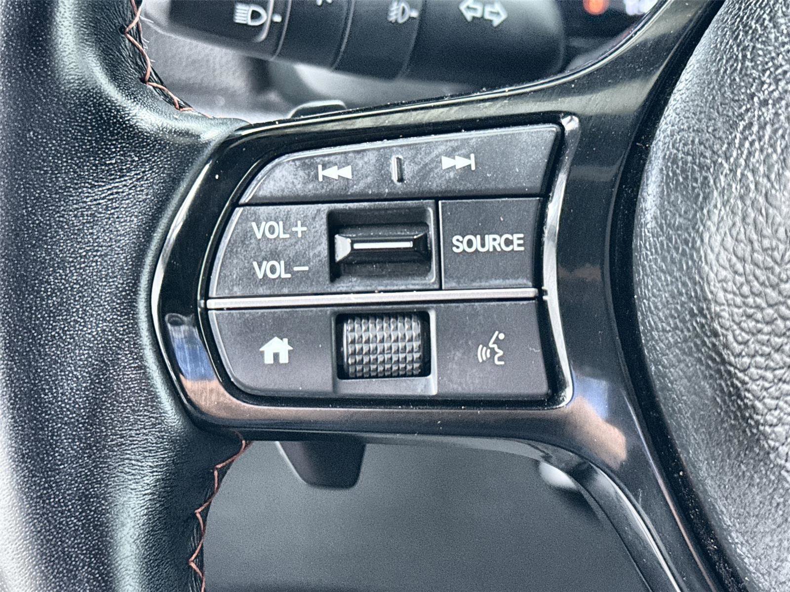 Certified 2023 Honda Pilot Sport image 17