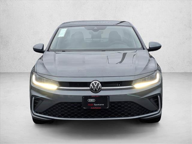 New 2025 Volkswagen Jetta SE image 5