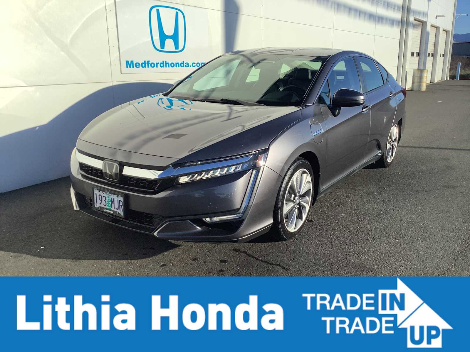 Used 2020 Honda Clarity Touring image 1