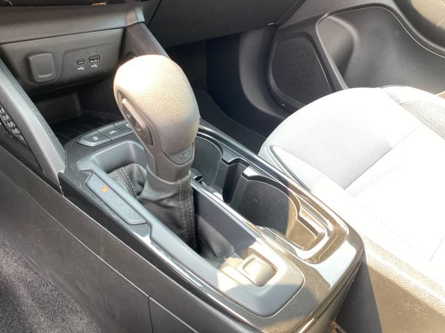 Used 2025 Chevrolet TrailBlazer LT AWD/4WD image 13
