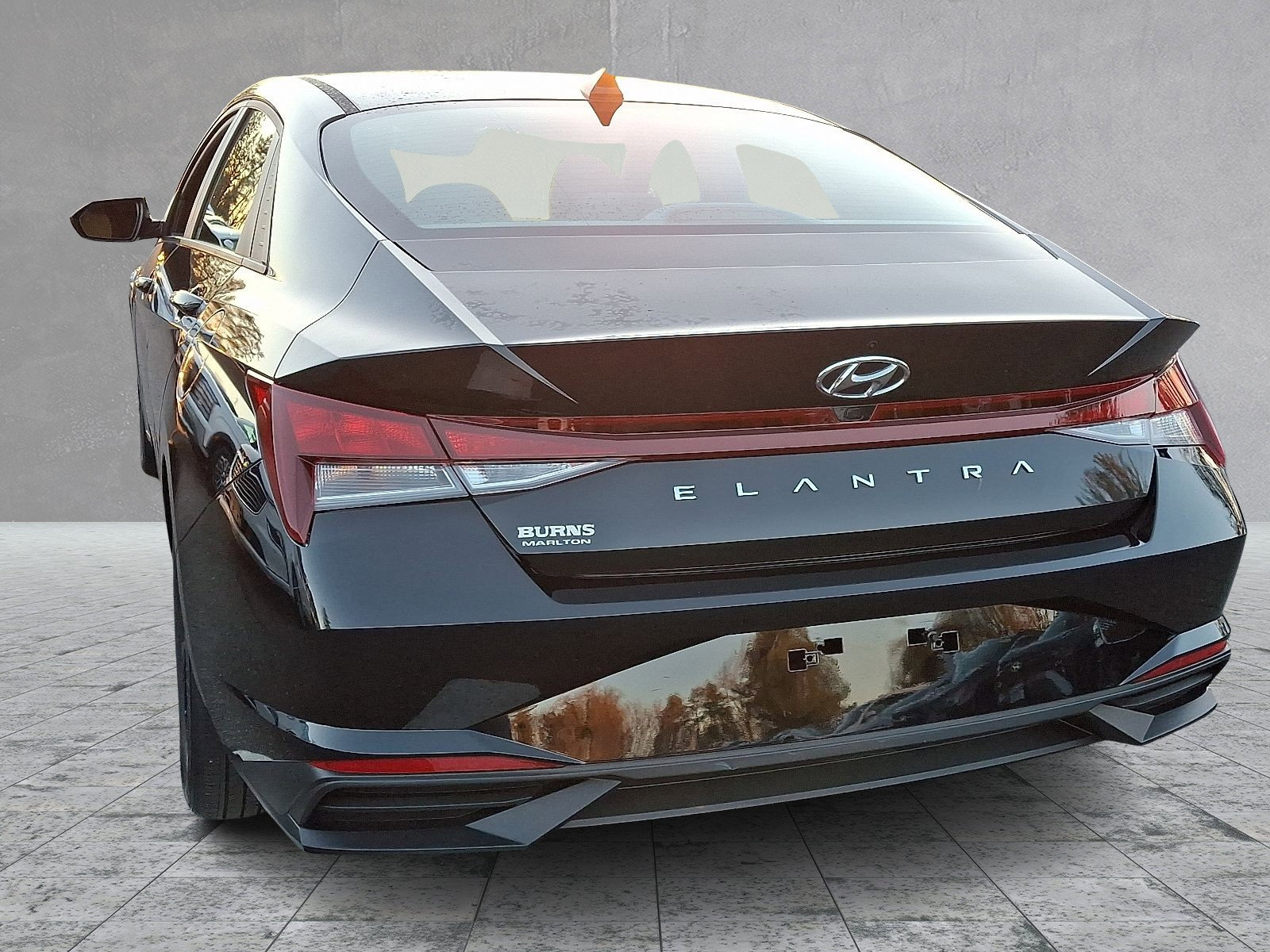 Certified 2023 Hyundai Elantra SEL image 8