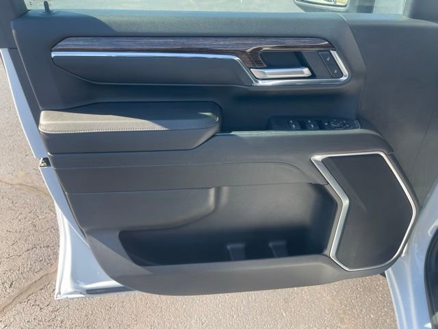 Used 2024 GMC Sierra 2500 SLE w/ SLE Convenience Package image 12