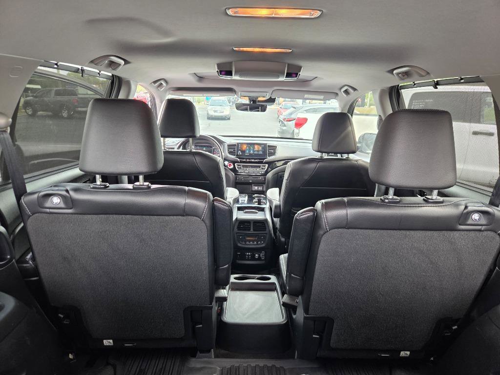 Used 2019 Honda Pilot Touring image 10