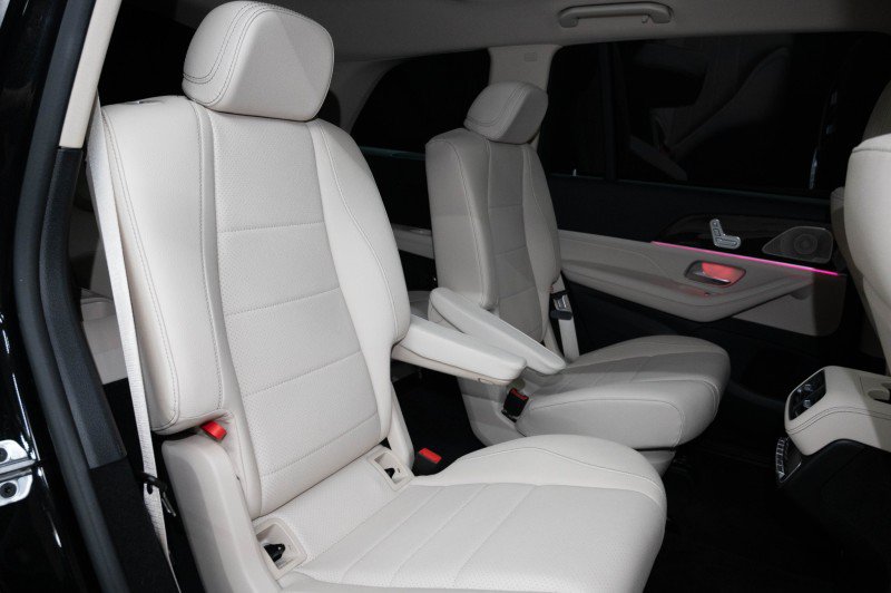 Certified 2026 Mercedes-Benz GLS 450 4MATIC image 15