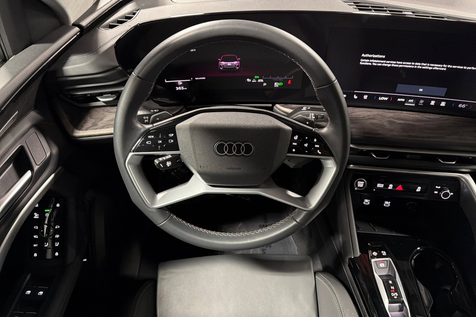 Used 2025 Audi Q5 Premium Plus w/ Premium Plus image 13