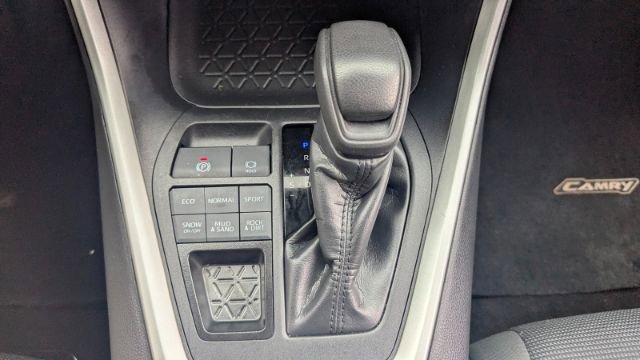 Used 2024 Toyota RAV4 LE image 35