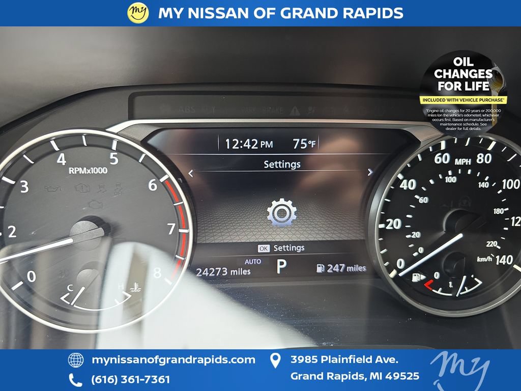 Used 2023 Nissan Rogue SV AWD/4WD image 19
