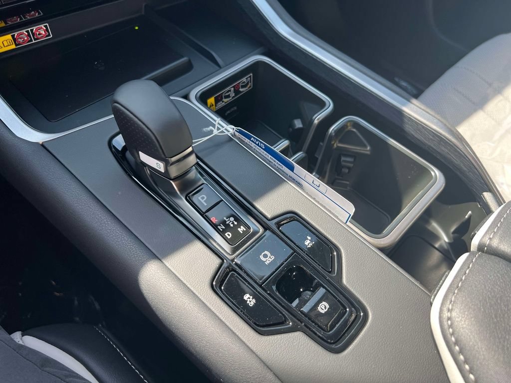 New 2026 Lexus TX 500h AWD image 31