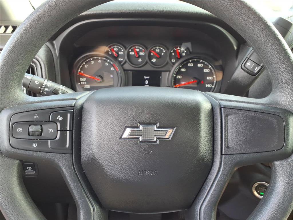 Used 2025 Chevrolet Silverado 1500 Custom Trail Boss w/ Turbomax Blackout Package image 31