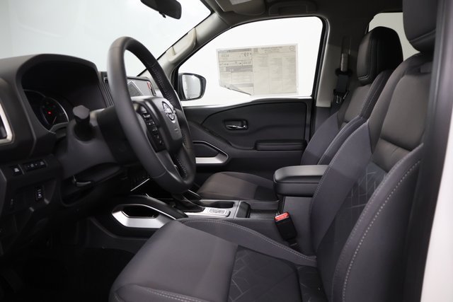 New 2026 Nissan Frontier SV w/ SV Convenience Package AWD/4WD image 11