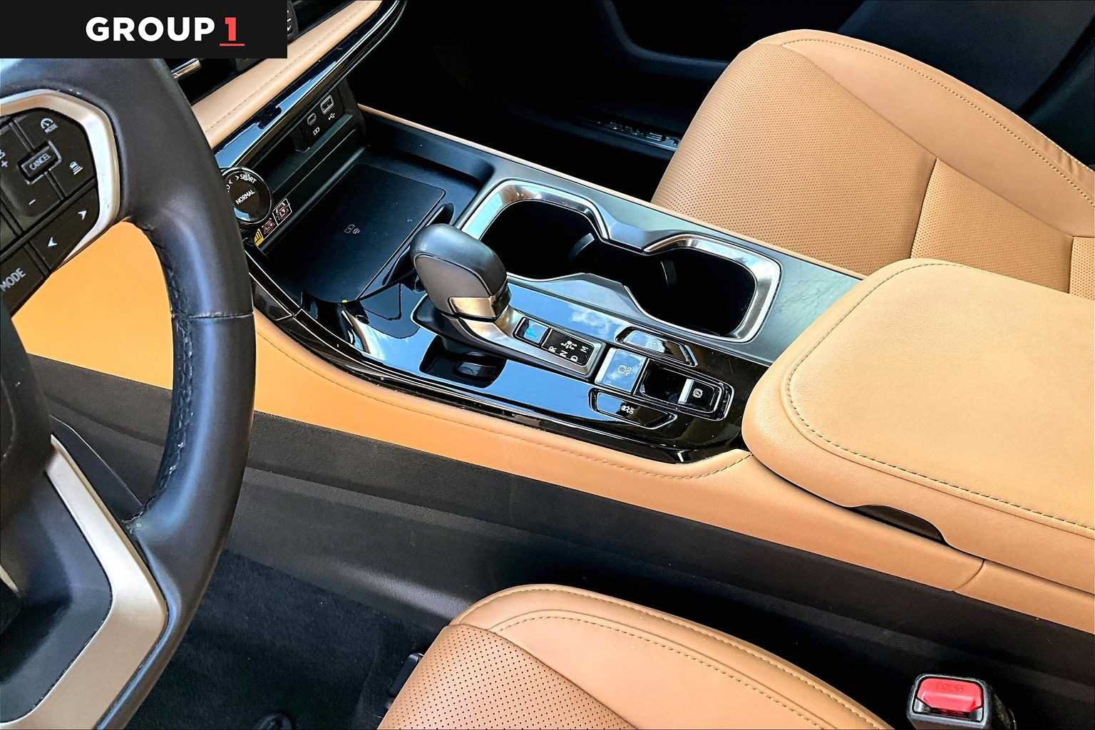 Certified 2025 Lexus NX 250 FWD w/ Accessory Package (2T) image 17