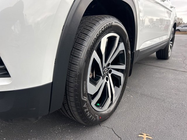 Used 2022 Volkswagen Atlas SEL image 14