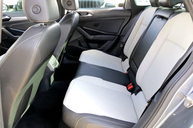 Used 2020 Volkswagen Jetta R-Line w/ R-Line Cold Weather Package FWD image 24