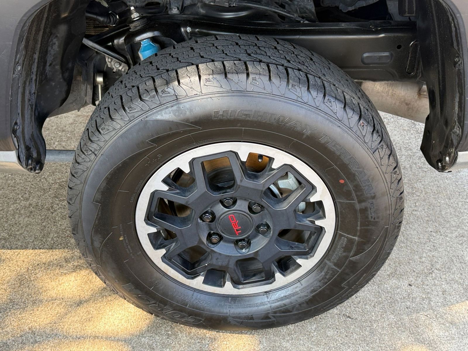 Used 2024 Toyota Tacoma TRD Off-Road AWD/4WD image 66