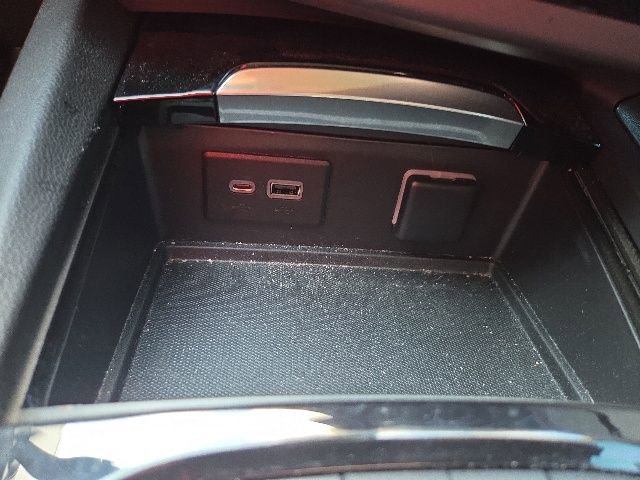 Used 2022 Buick Envision Preferred FWD image 40