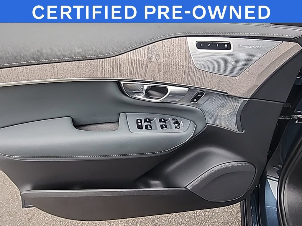 Certified 2024 Volvo XC90 T8 Ultimate AWD/4WD image 10