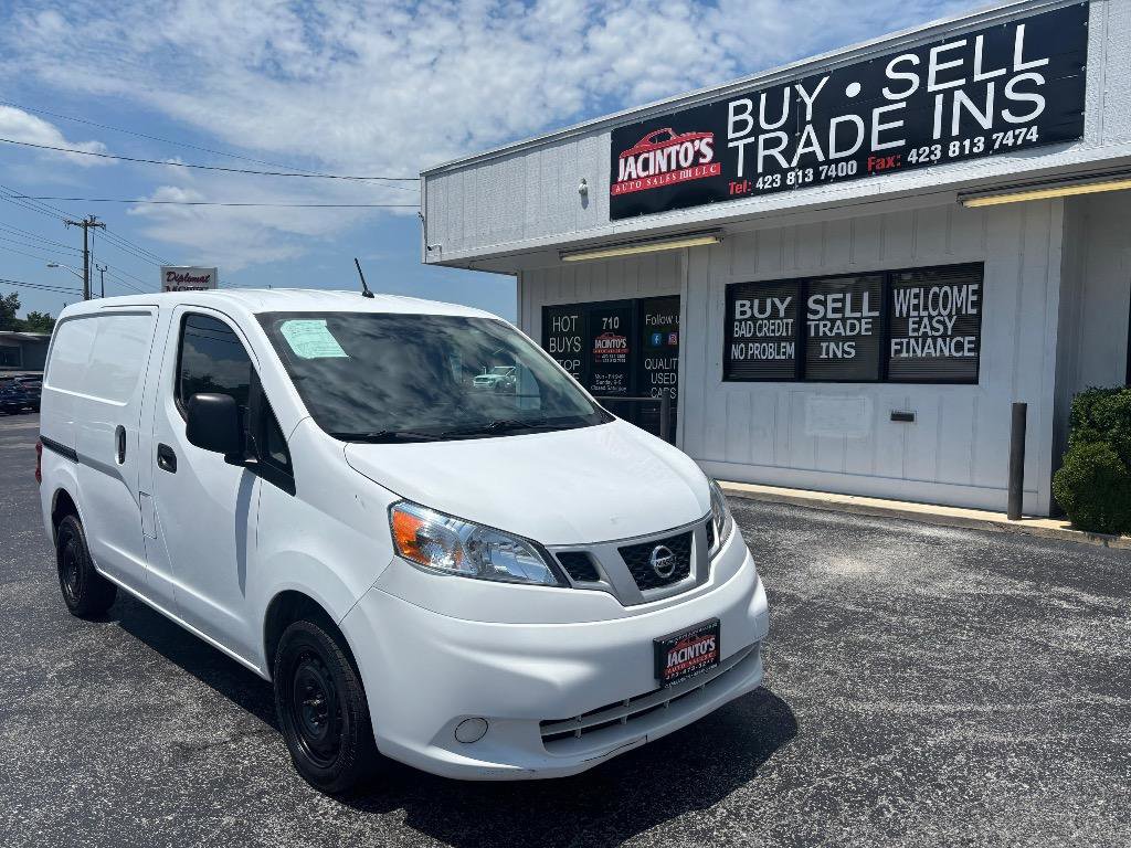 Used 2018 Nissan NV200 S image 2