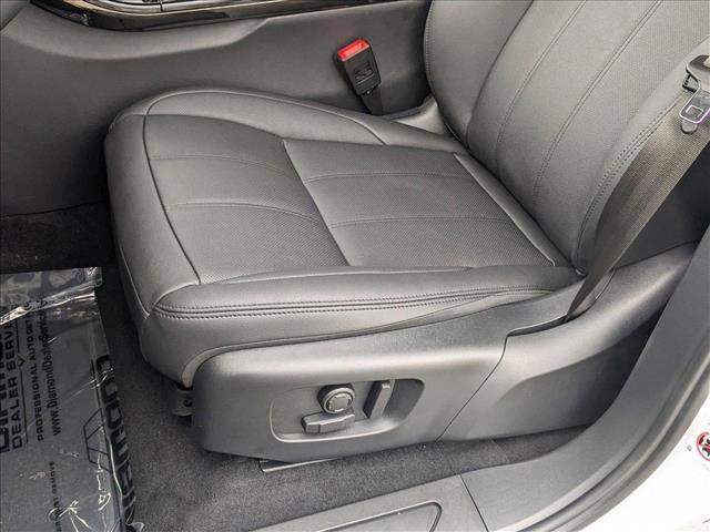 Used 2026 Land Rover Range Rover Evoque S image 4