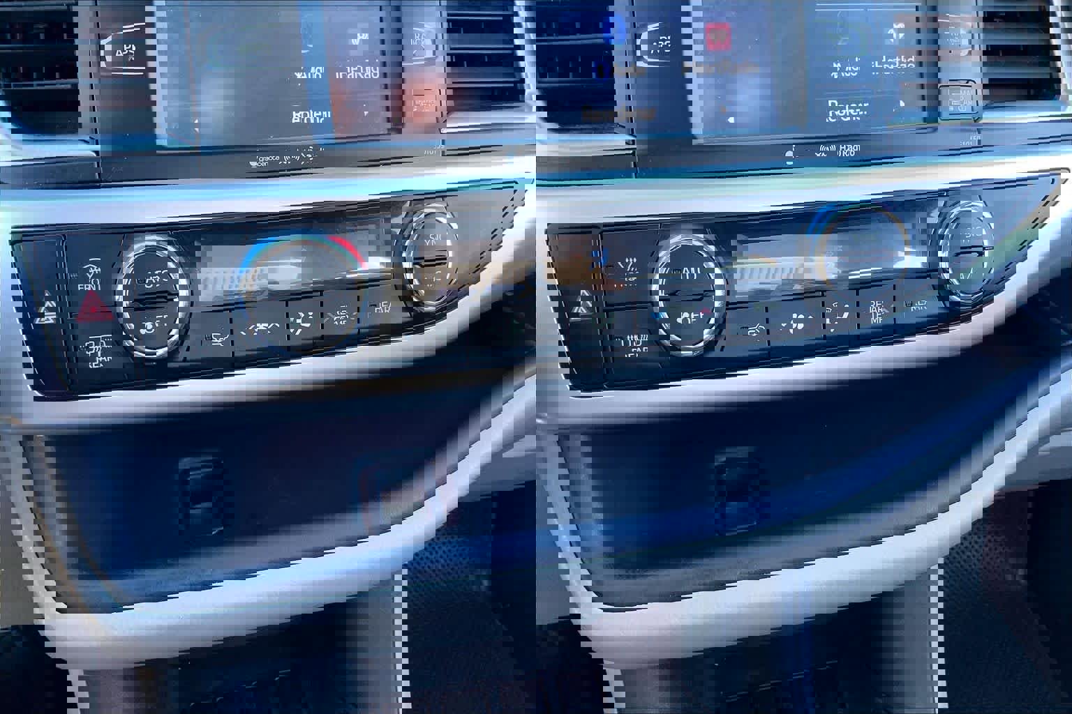 Used 2016 Toyota Highlander XLE image 33