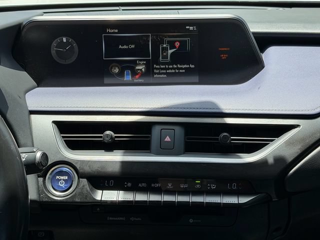 Used 2021 Lexus UX 250h w/ Accessory Package (Z2) AWD/4WD image 17