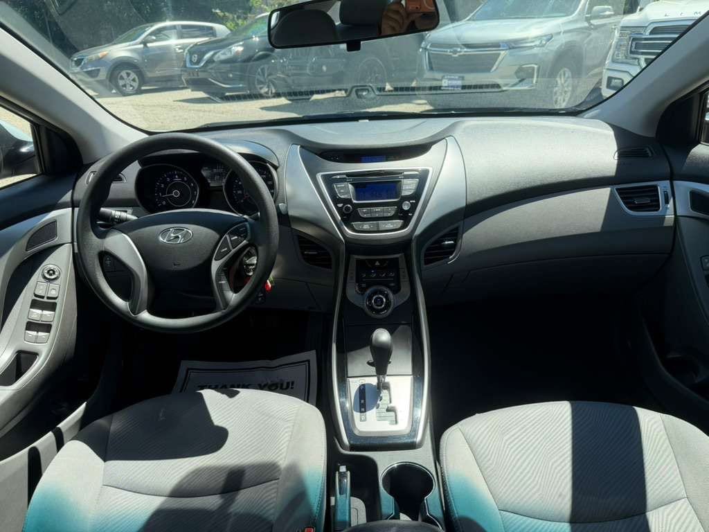Used 2013 Hyundai Elantra GLS FWD image 22