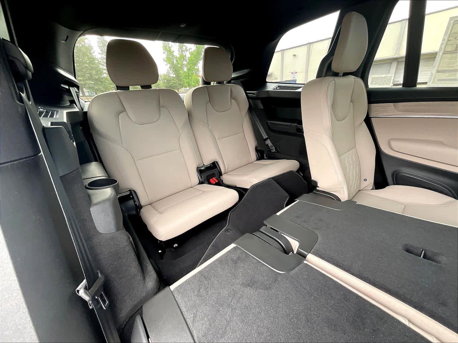 New 2026 Volvo XC90 B5 Core AWD/4WD image 28