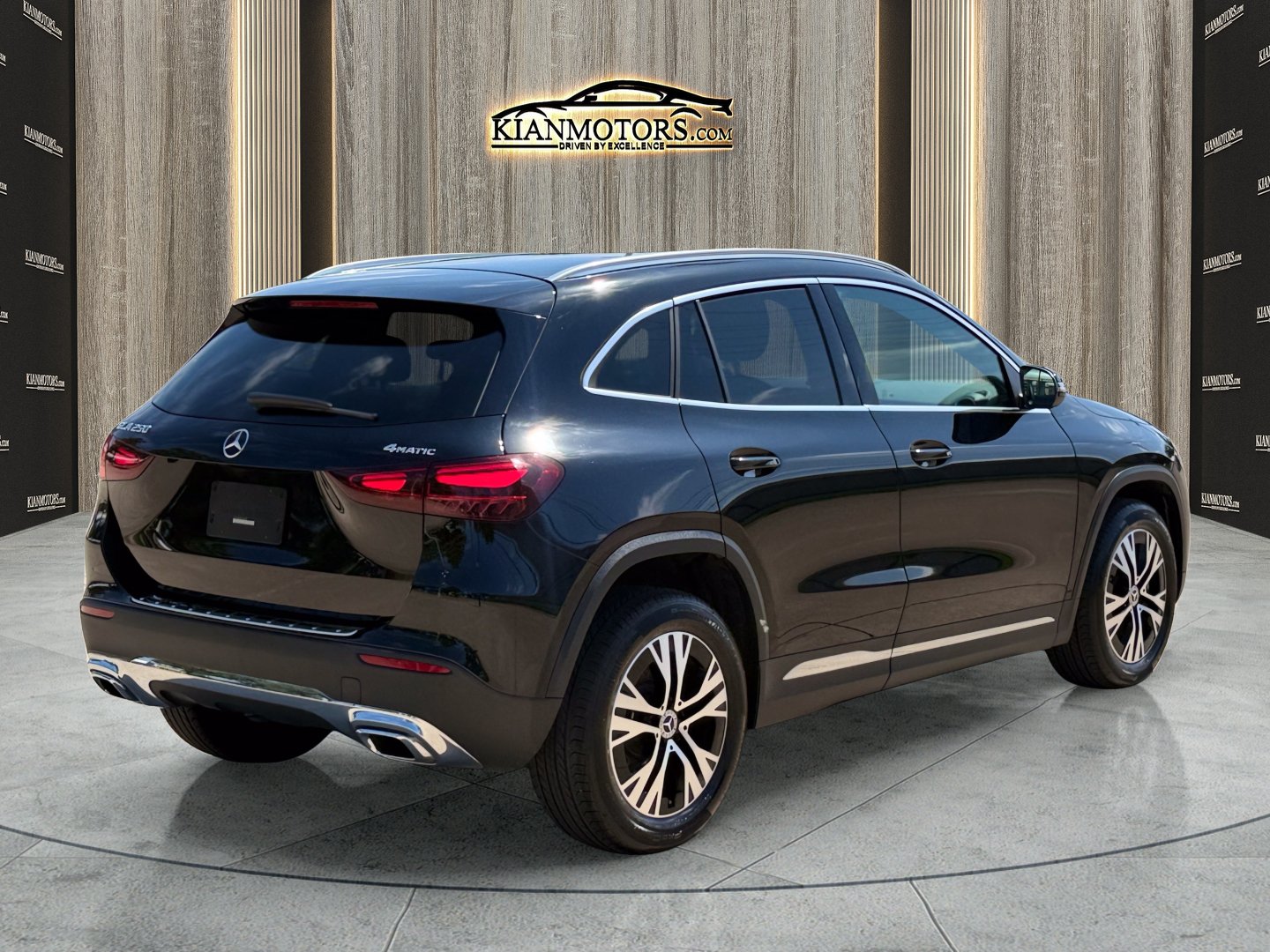 Used 2026 Mercedes-Benz GLA 250 4MATIC image 7